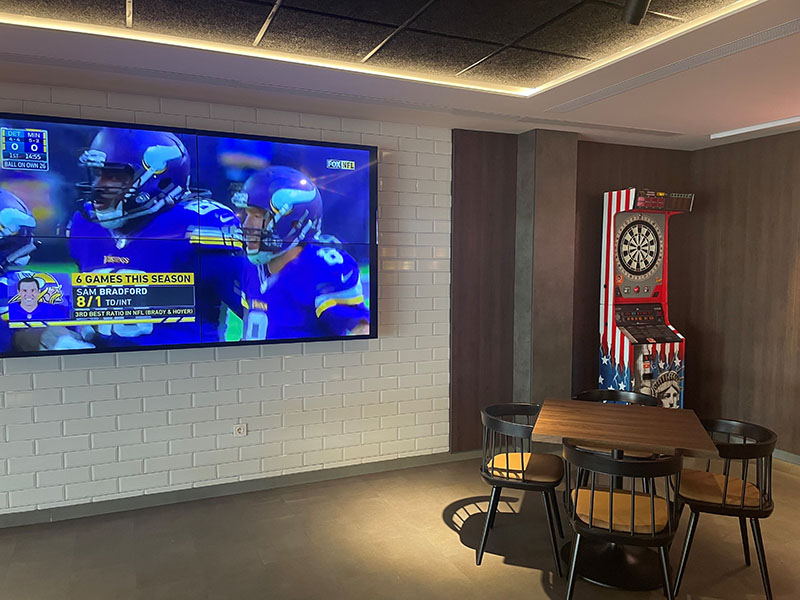 011_alta_playaballena Legends Sport Bar.jpg